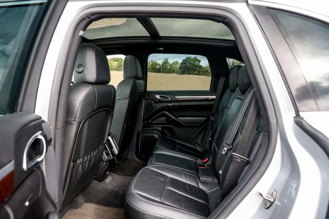2013 Porsche 958 Cayenne - Image 23 of 30