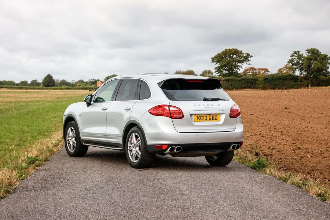 2013 Porsche 958 Cayenne - Image 5 of 30