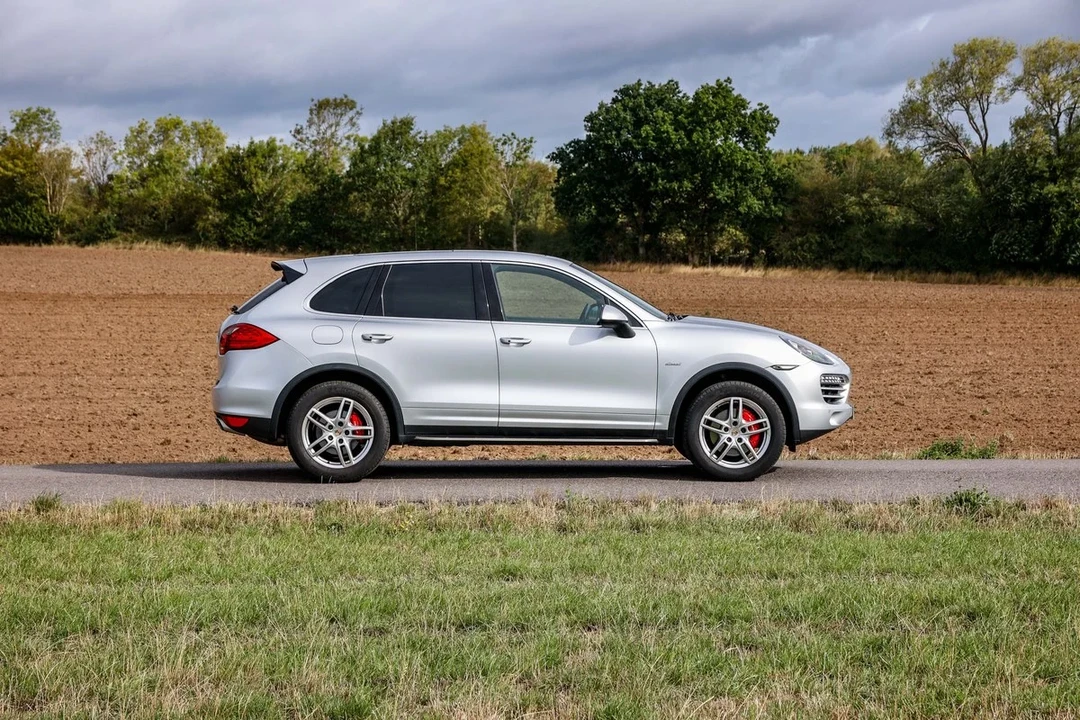 2013 Porsche 958 Cayenne - Image 7 of 30