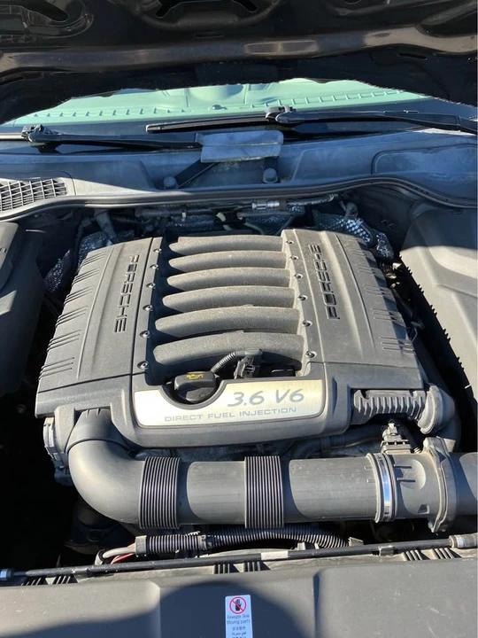 2013 Porsche 958 Cayenne - Image 8 of 9