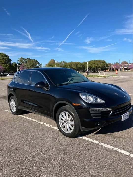 2013 Porsche 958 Cayenne - Image 2 of 9