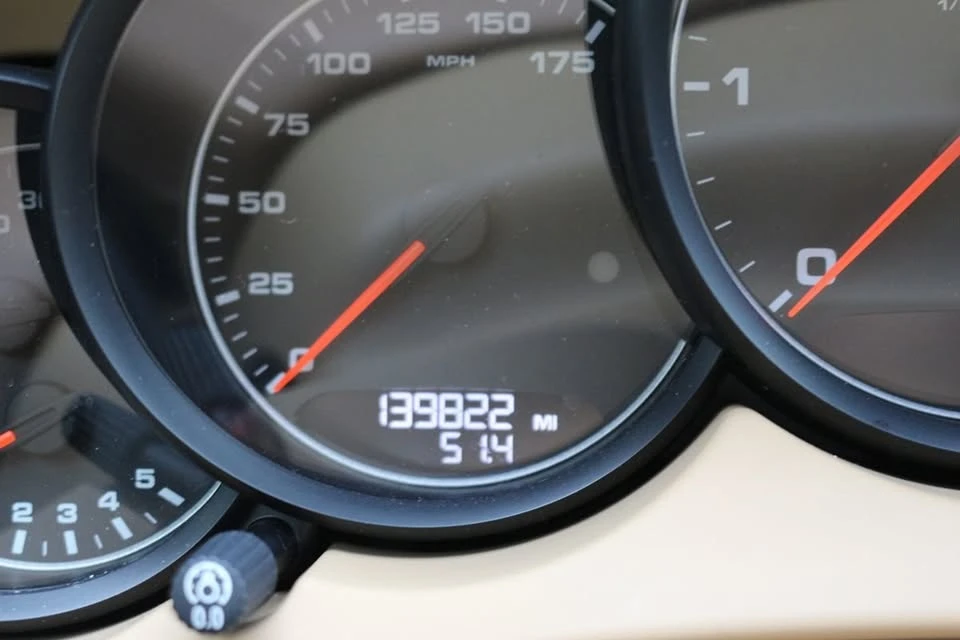 2013 Porsche 958 Cayenne - Image 17 of 20