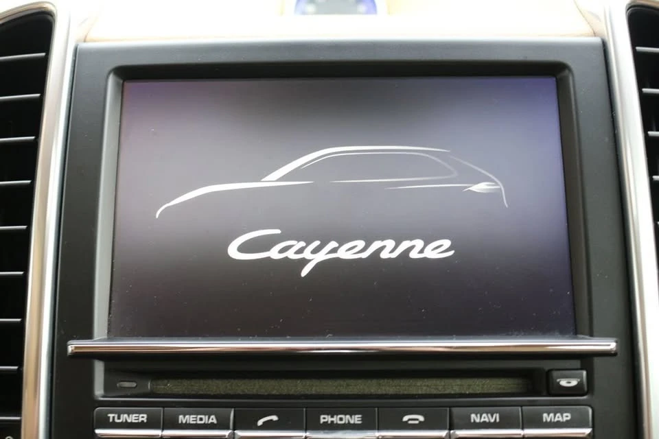 2013 Porsche 958 Cayenne - Image 18 of 20
