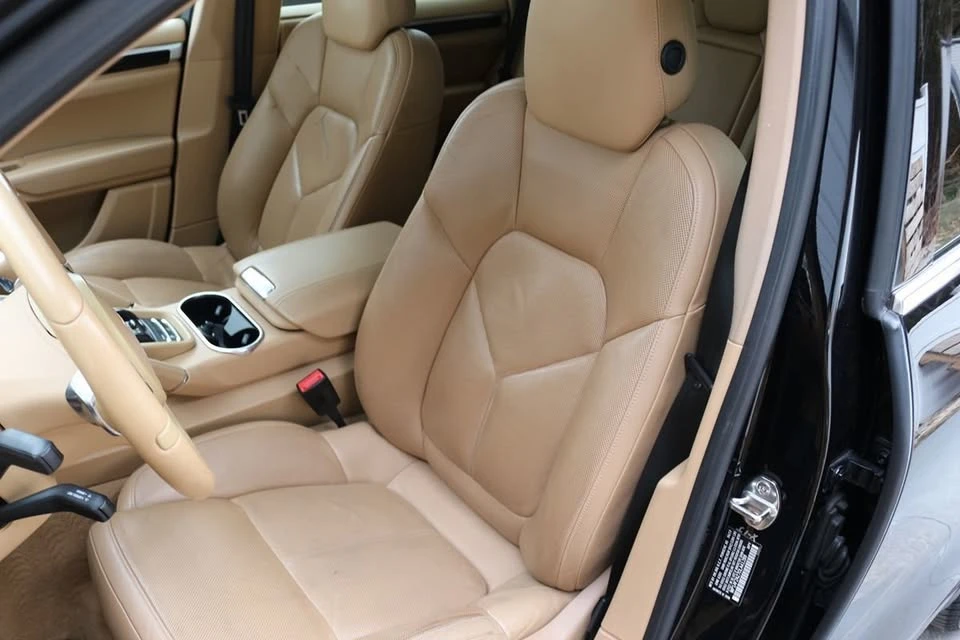 2013 Porsche 958 Cayenne - Image 11 of 20