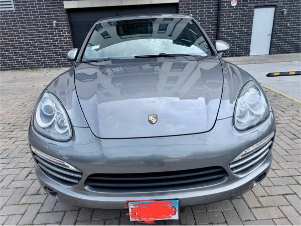2013 Porsche 958 Cayenne - Image 2 of 18