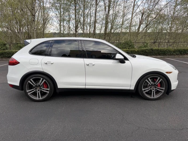 2013 Porsche 958 Cayenne - Image 4 of 20