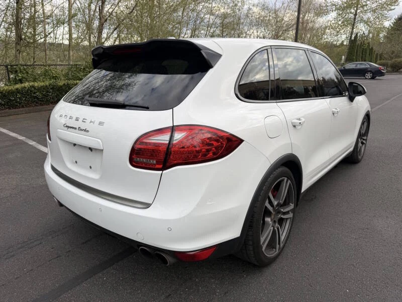 2013 Porsche 958 Cayenne - Image 5 of 20