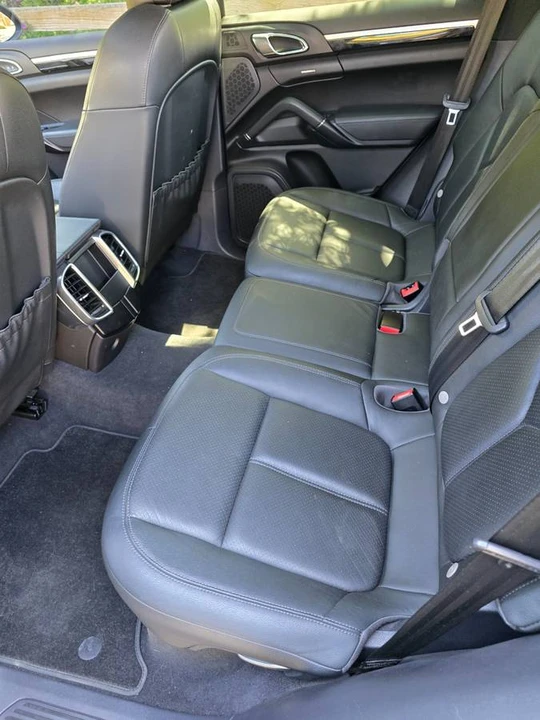 2013 Porsche 958 Cayenne - Image 10 of 24