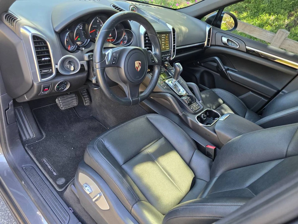 2013 Porsche 958 Cayenne - Image 15 of 24