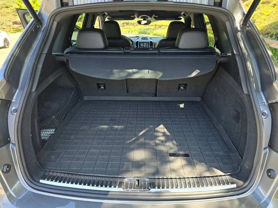 2013 Porsche 958 Cayenne - Image 9 of 24