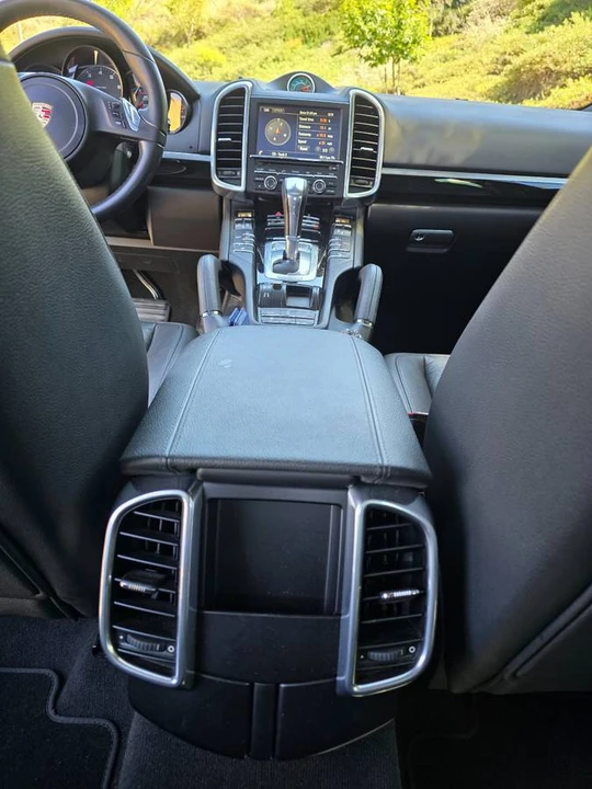 2013 Porsche 958 Cayenne - Image 11 of 24