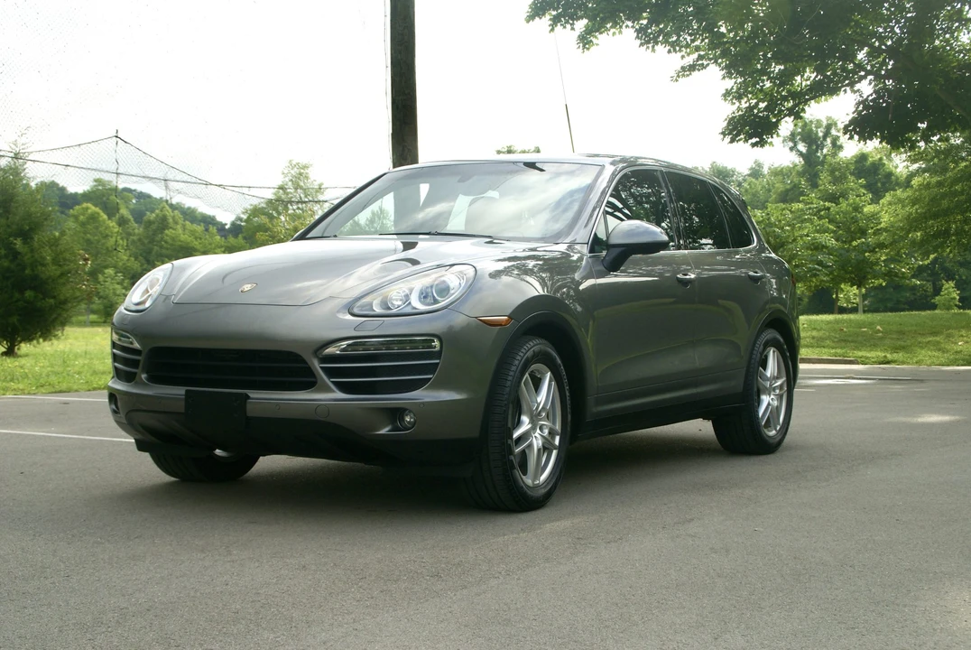 2013 Porsche 958 Cayenne - Image 3 of 31