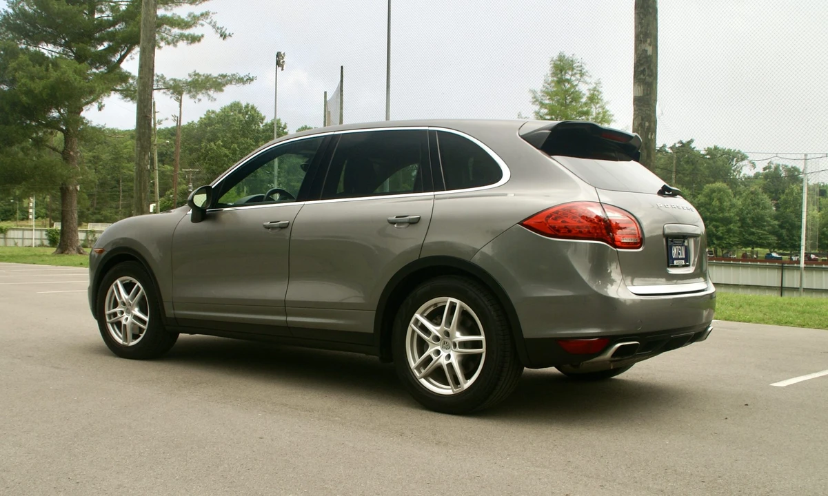 2013 Porsche 958 Cayenne - Image 27 of 31