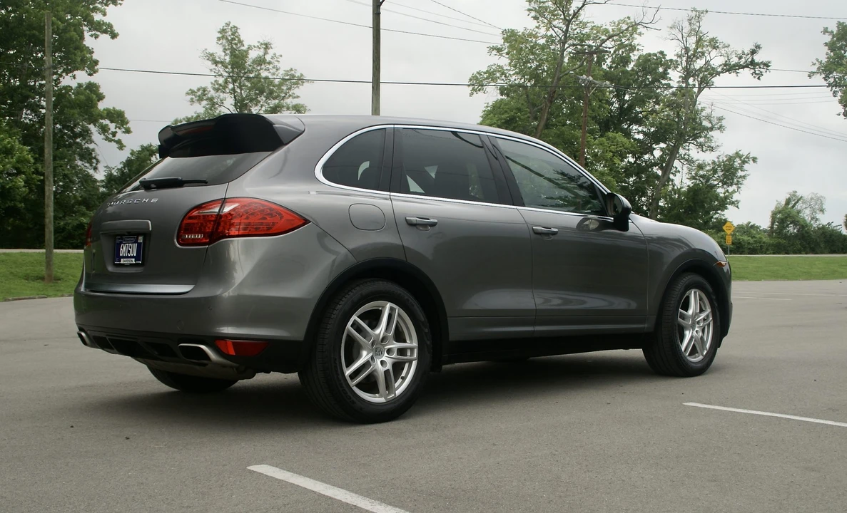 2013 Porsche 958 Cayenne - Image 19 of 31