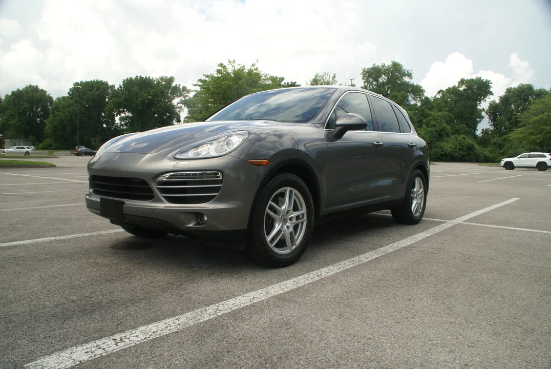 2013 Porsche 958 Cayenne - Image 5 of 31
