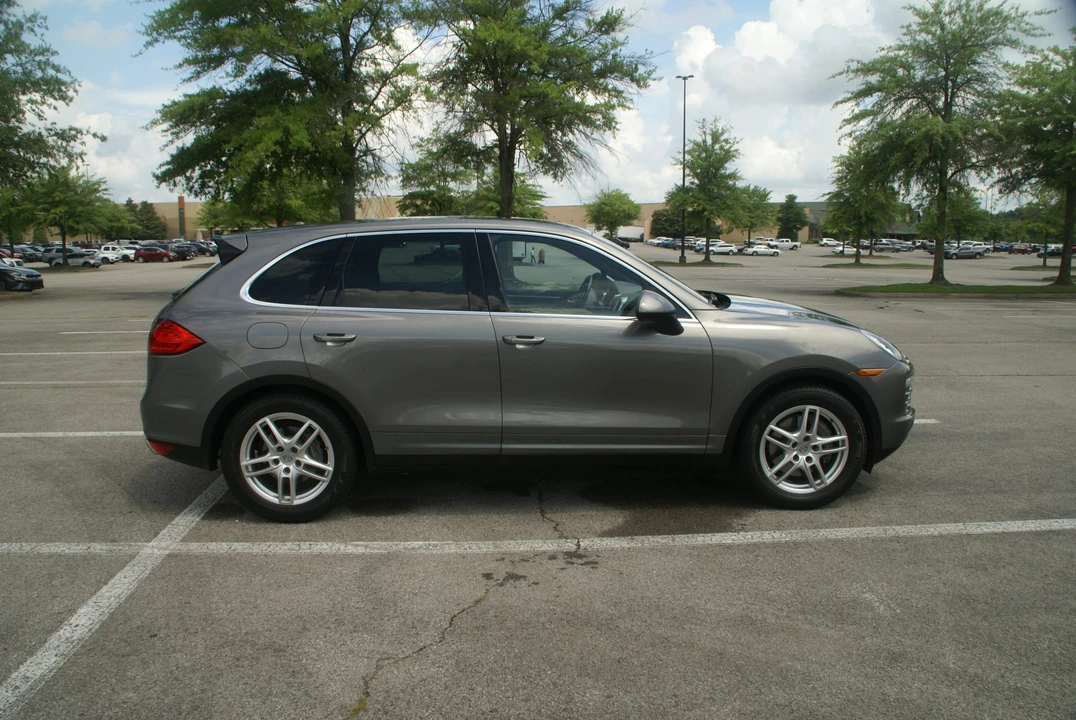 2013 Porsche 958 Cayenne - Image 15 of 31