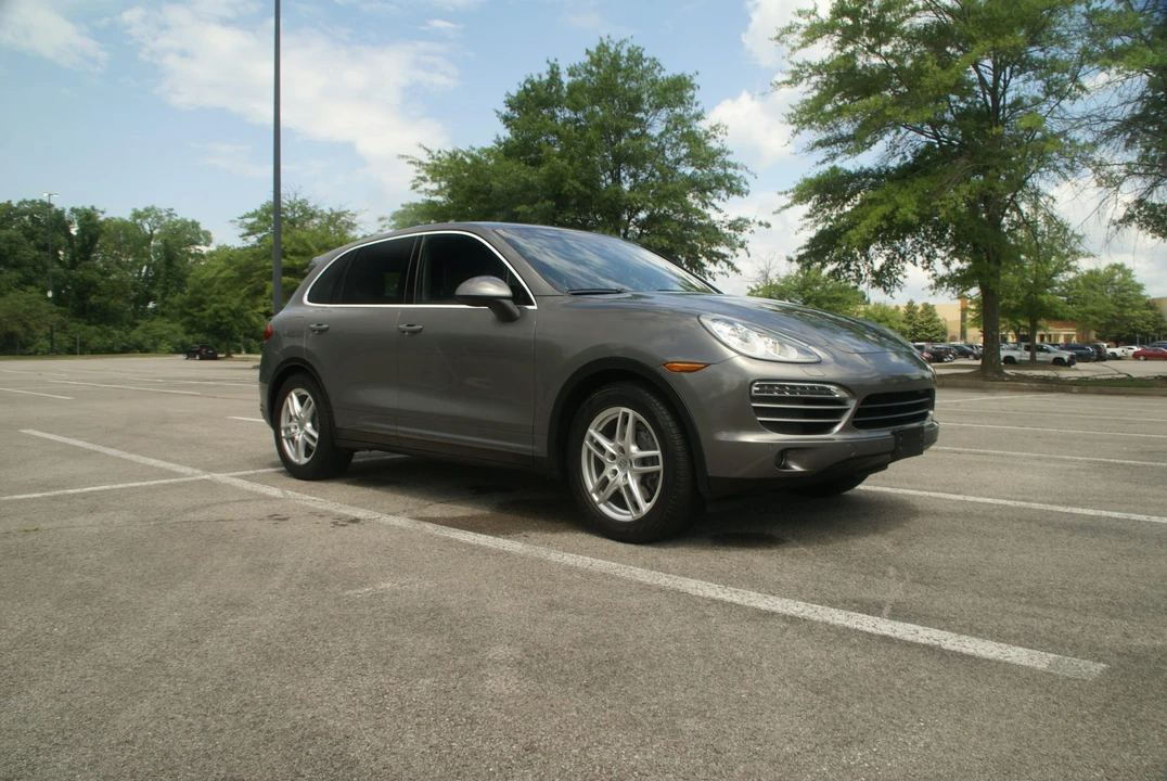 2013 Porsche 958 Cayenne - Image 14 of 31