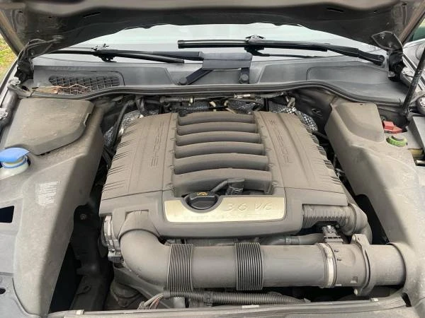 2013 Porsche 958 Cayenne - Image 11 of 17