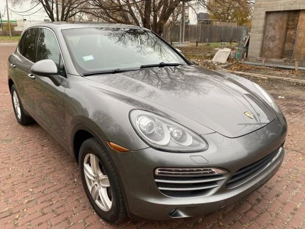 2013 Porsche 958 Cayenne - Image 13 of 17