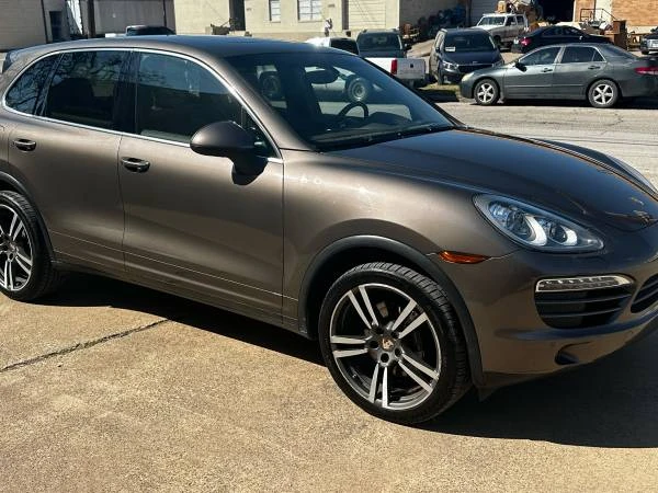 2013 Porsche 958 Cayenne - Image 7 of 21