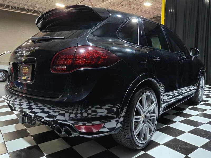 2013 Porsche 958 Cayenne GTS - Image 8 of 12