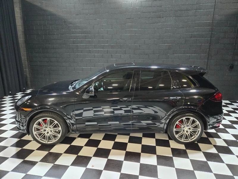 2013 Porsche 958 Cayenne GTS - Image 4 of 12