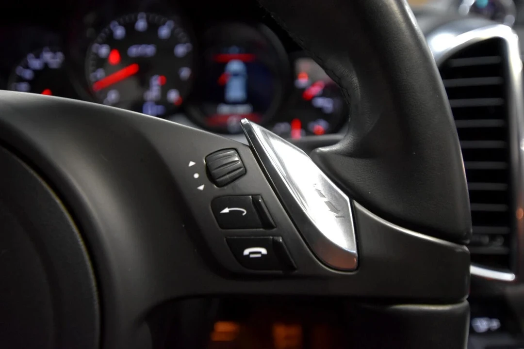 2013 Porsche 958 Cayenne GTS - Image 20 of 21