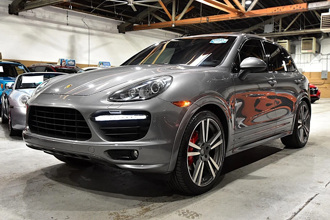 2013 Porsche 958 Cayenne GTS - Image 6 of 12