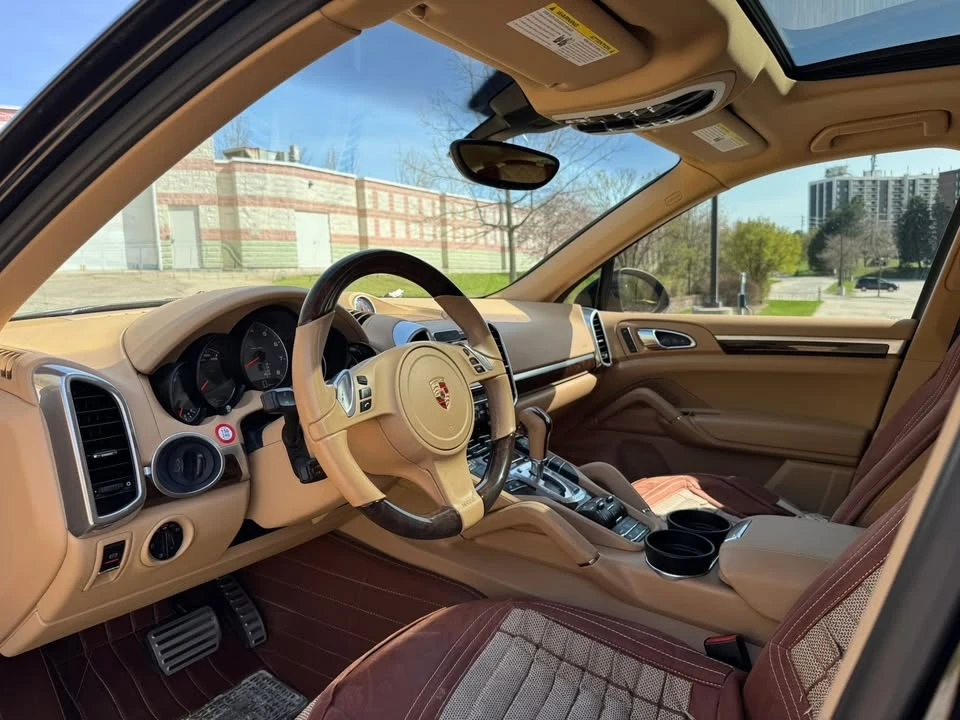 2013 Porsche 958 Cayenne S - Image 11 of 20