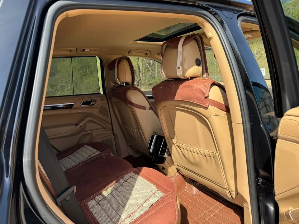 2013 Porsche 958 Cayenne S - Image 19 of 20