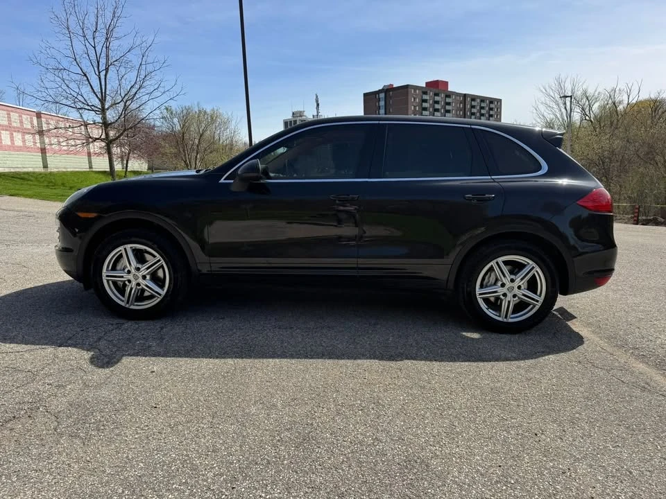 2013 Porsche 958 Cayenne S - Image 14 of 20