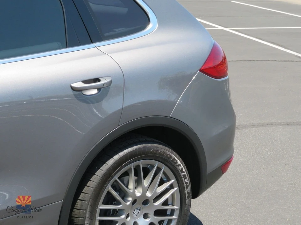 2013 Porsche 958 Cayenne - Image 15 of 31