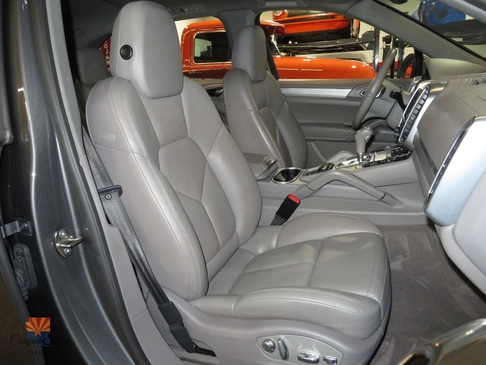 2013 Porsche 958 Cayenne - Image 6 of 31