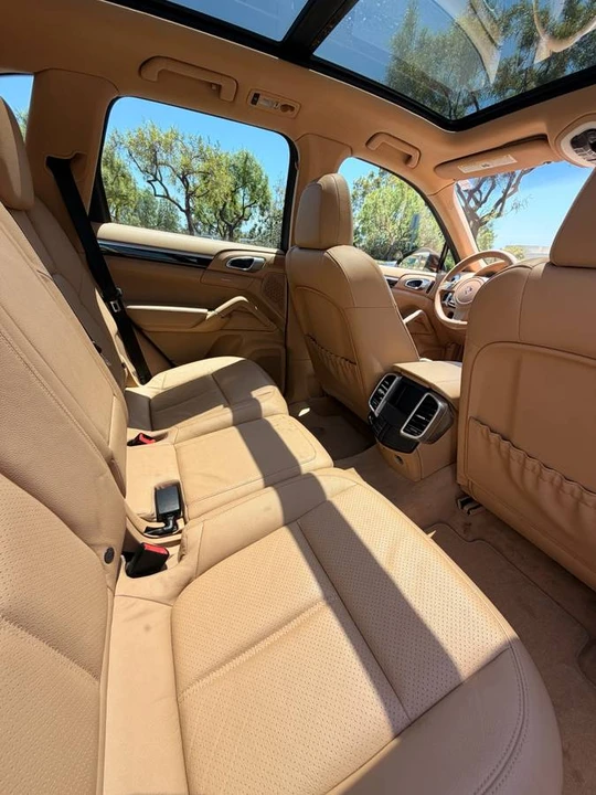 2013 Porsche 958 Cayenne - Image 19 of 21