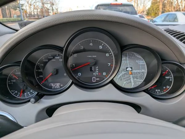 2013 Porsche 958 Cayenne - Image 16 of 18
