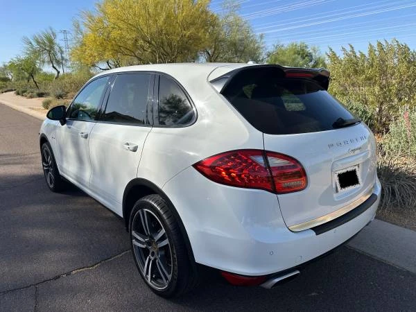 2013 Porsche 958 Cayenne Diesel - Image 2 of 21