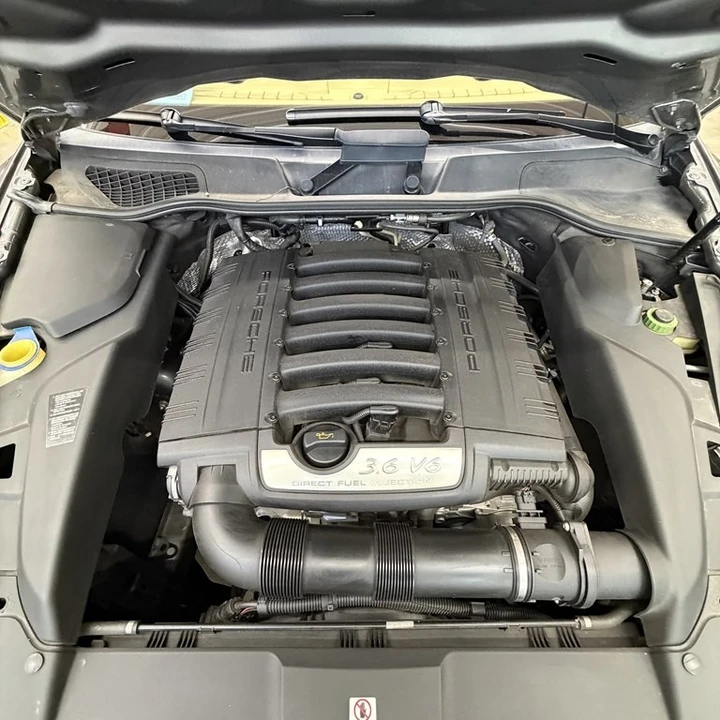 2013 Porsche 958 Cayenne - Image 18 of 19