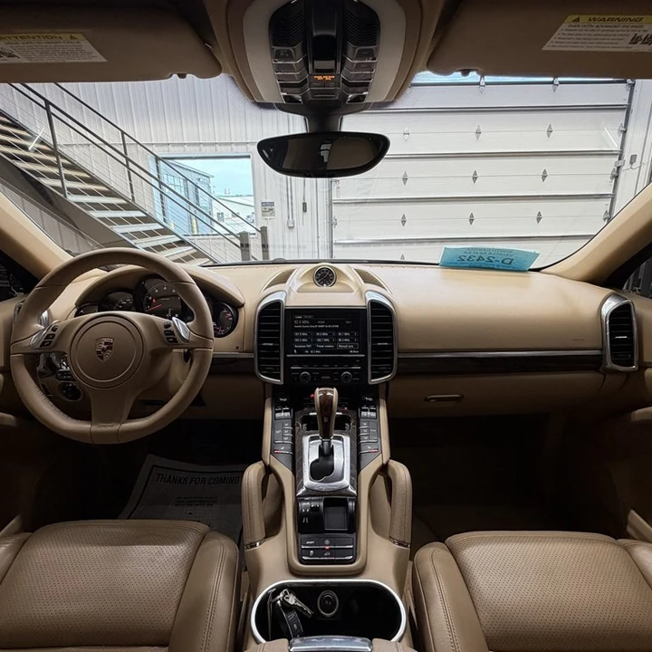 2013 Porsche 958 Cayenne - Image 10 of 19