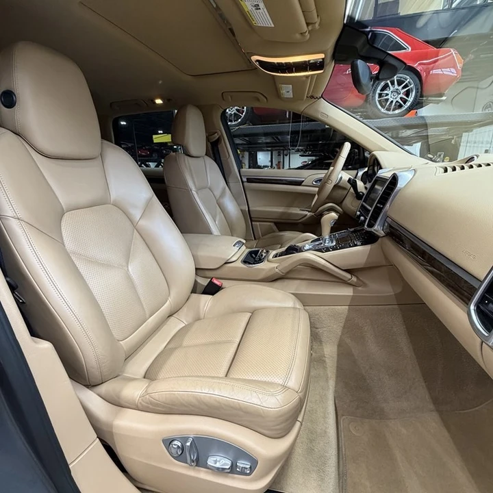 2013 Porsche 958 Cayenne - Image 6 of 19