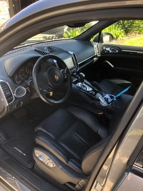 2013 Porsche 958 Cayenne - Image 13 of 18