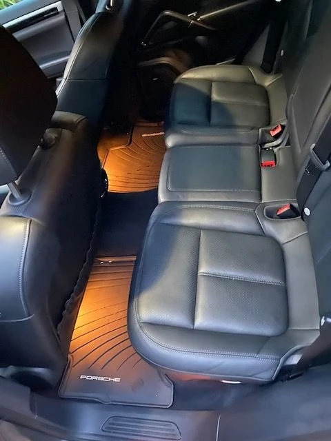 2013 Porsche 958 Cayenne - Image 6 of 18
