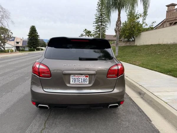 2013 Porsche 958 Cayenne - Image 4 of 11