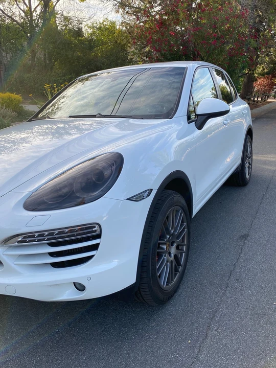 2013 Porsche 958 Cayenne Diesel - Image 2 of 14