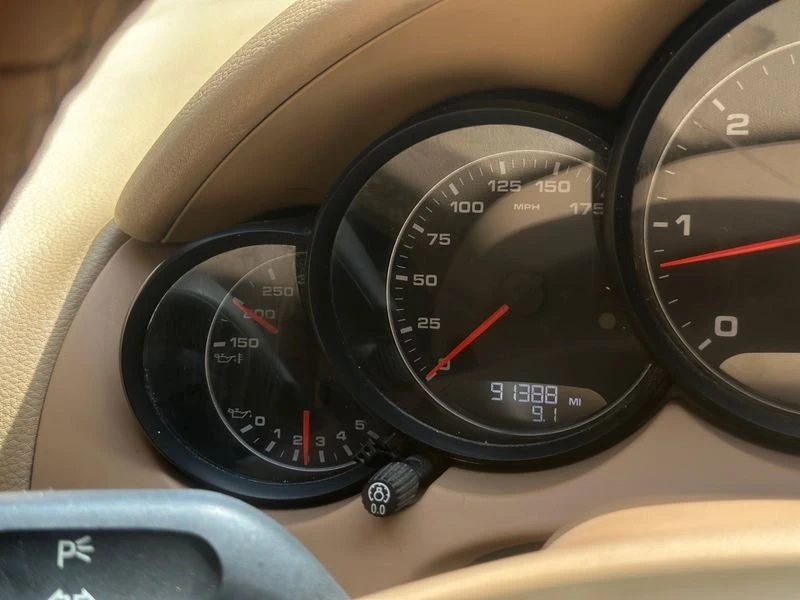 2013 Porsche 958 Cayenne Diesel - Image 8 of 18