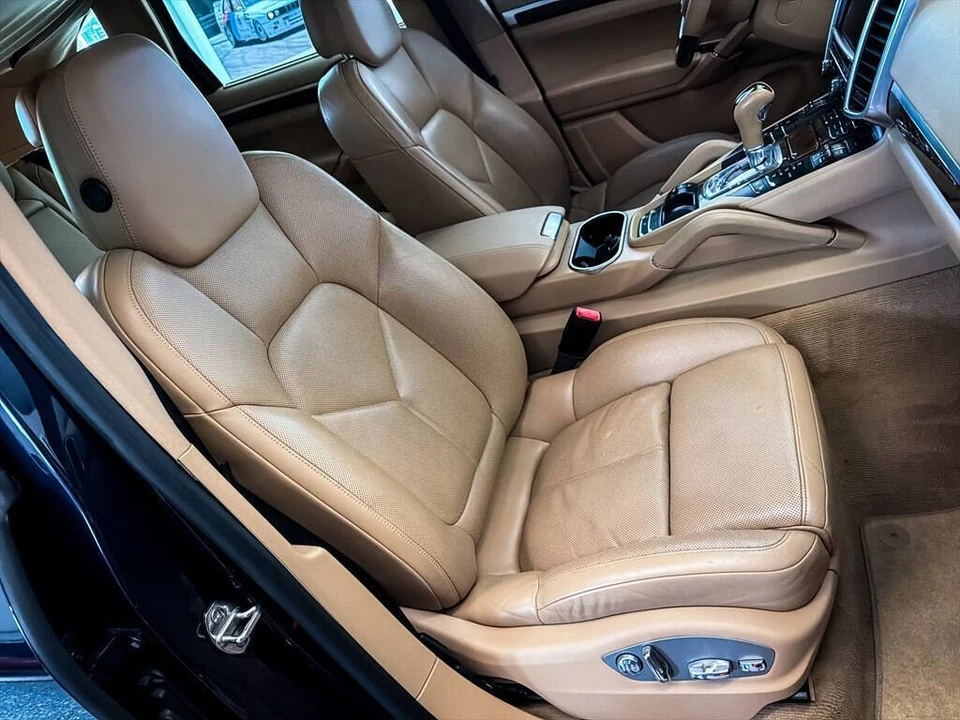 2013 Porsche 958 Cayenne Diesel - Image 29 of 31