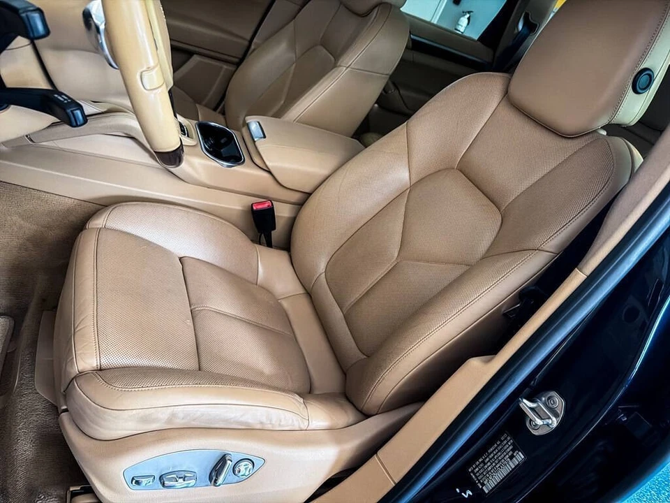 2013 Porsche 958 Cayenne Diesel - Image 18 of 31