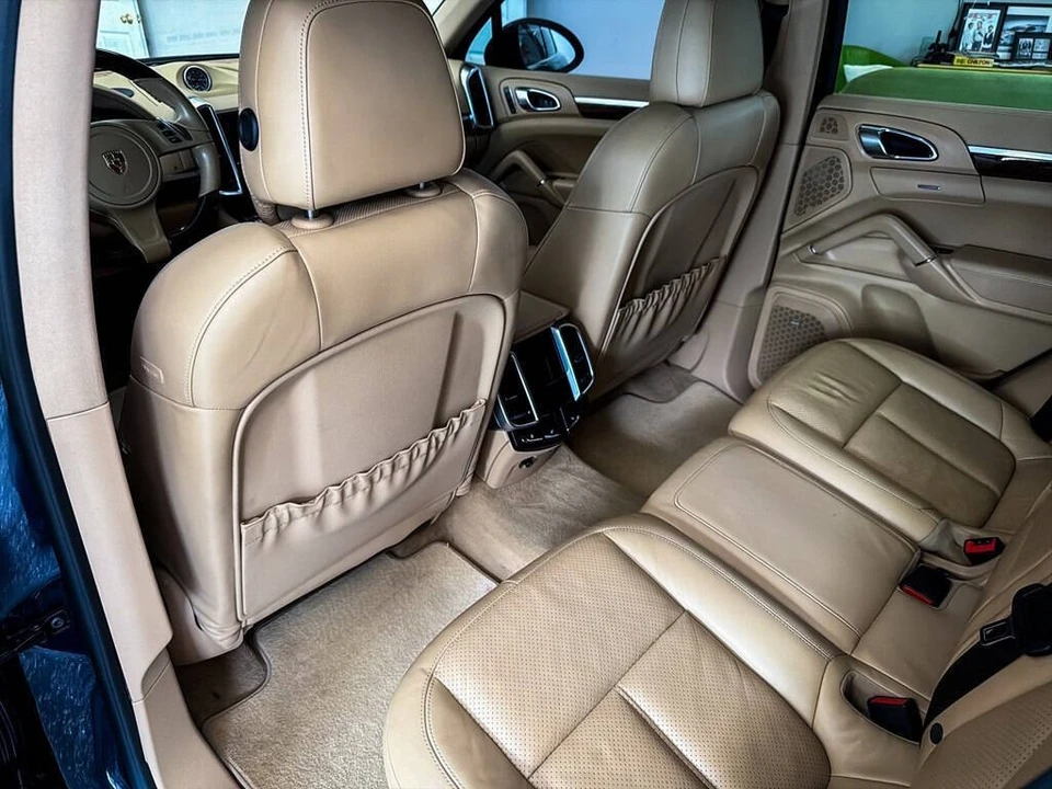 2013 Porsche 958 Cayenne Diesel - Image 20 of 31