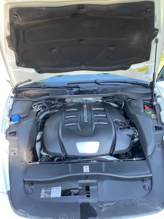 2013 Porsche 958 Cayenne Diesel - Image 15 of 15