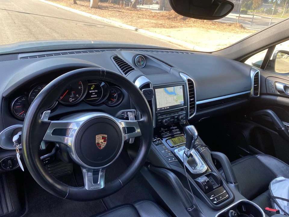 2013 Porsche 958 Cayenne Diesel - Image 12 of 15