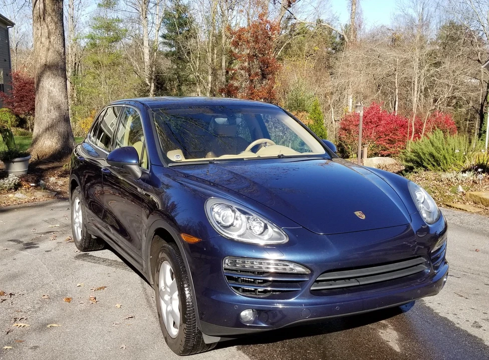 2013 Porsche 958 Cayenne Diesel - Image 2 of 16